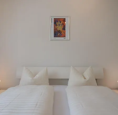 Apartment Edelweiss Casa Cassons *